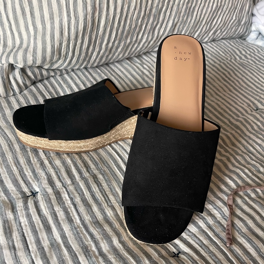 Womens shoes
